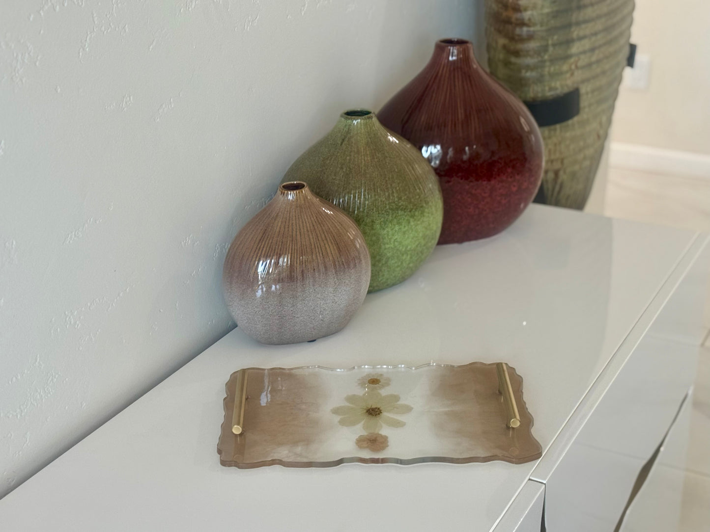 Flat Resin Tray with Handles