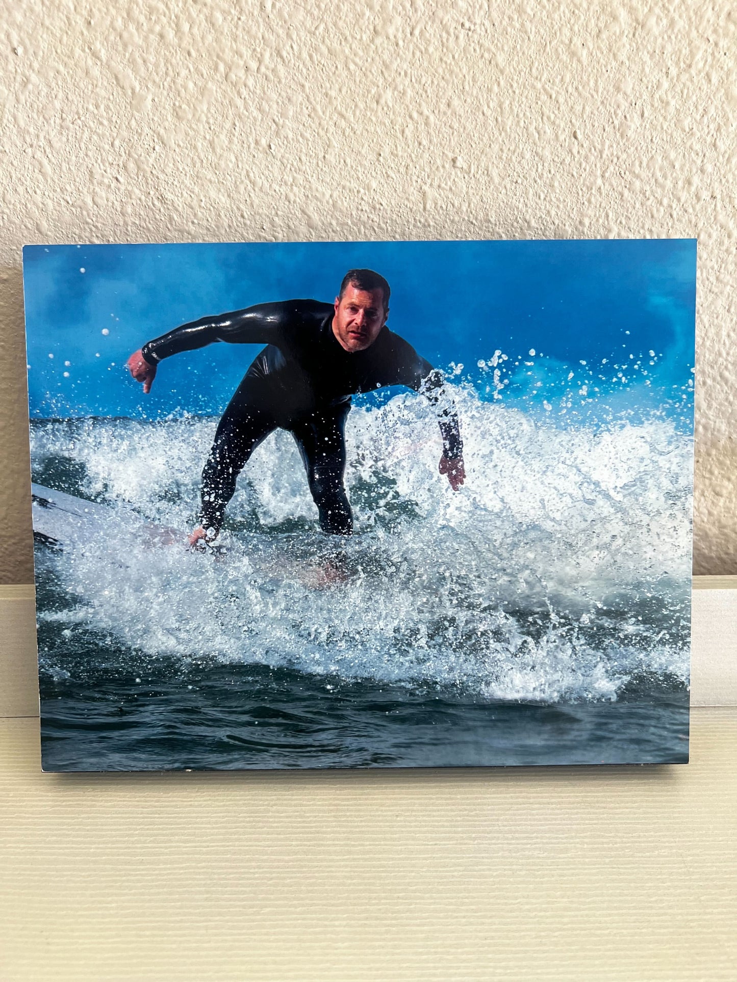 Surfing Photos - High Quality Photo of Surfing in San Diego with a glossy finish. 16x20