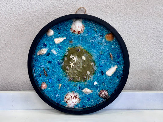 Round Seashell and Crused Glass Art